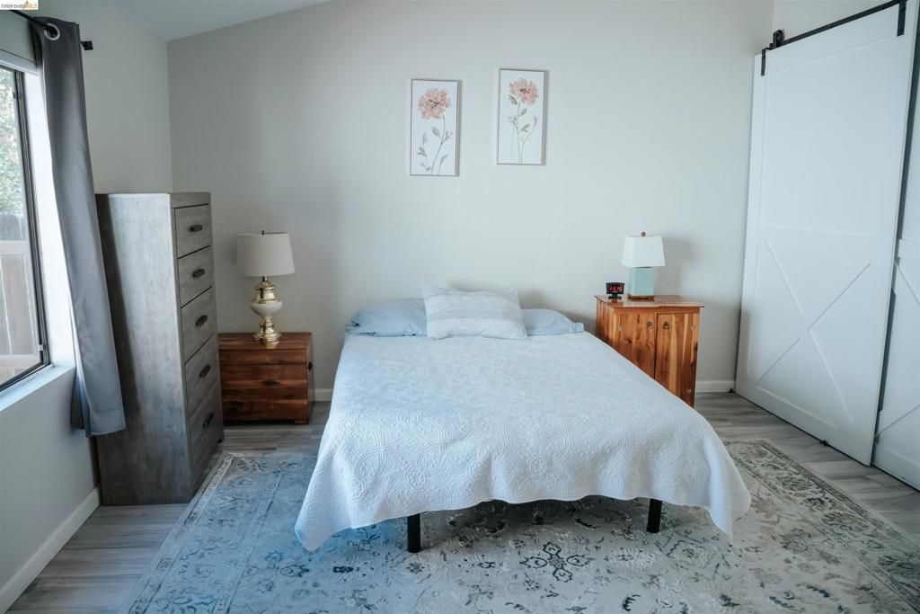 Image 19 of property listing at 1909 Strasbourg Ln, Antioch, CA 94509