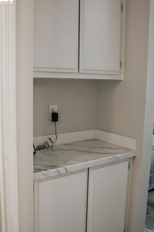 Image 23 of property listing at 1909 Strasbourg Ln, Antioch, CA 94509