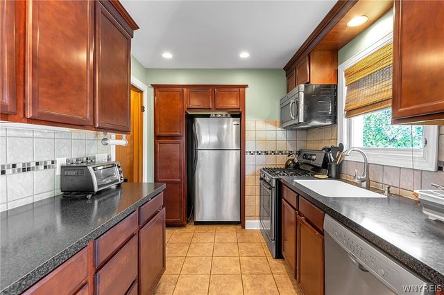 50 Byron Avenue, Tonawanda, NY 14223