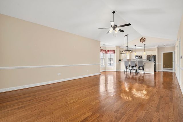 4820 Magnolia Lake Dr Apt 405, Myrtle Beach, SC 29577