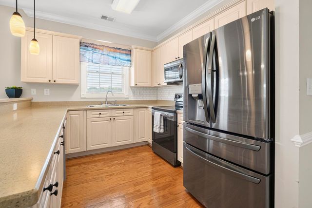 4820 Magnolia Lake Dr Apt 405, Myrtle Beach, SC 29577