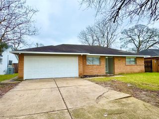 5538 Mackinaw Street, Houston, TX 77053