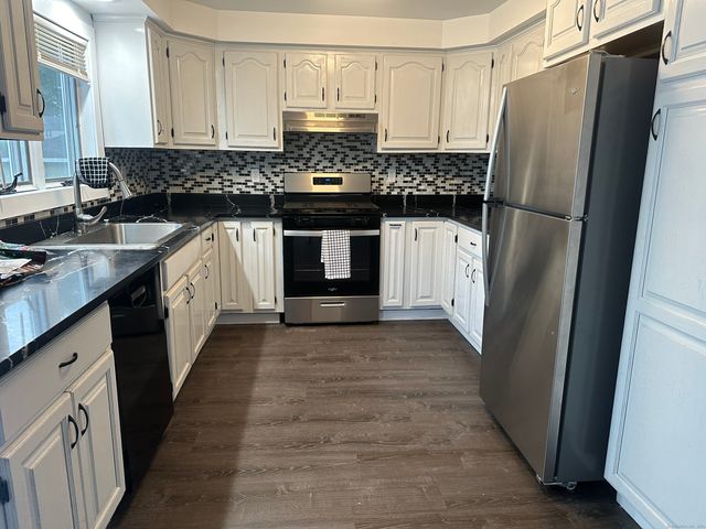 15 Arden Street, New Haven, CT 06512