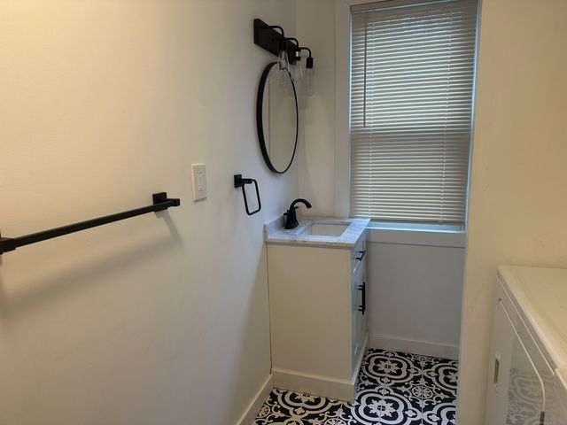 15 Arden Street, New Haven, CT 06512