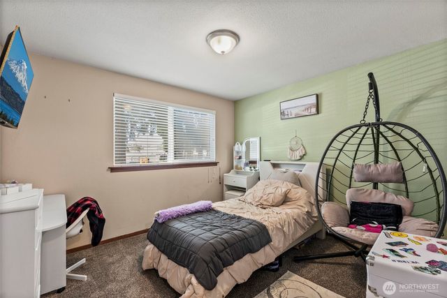 8903 128th Street E, Puyallup, WA 98373