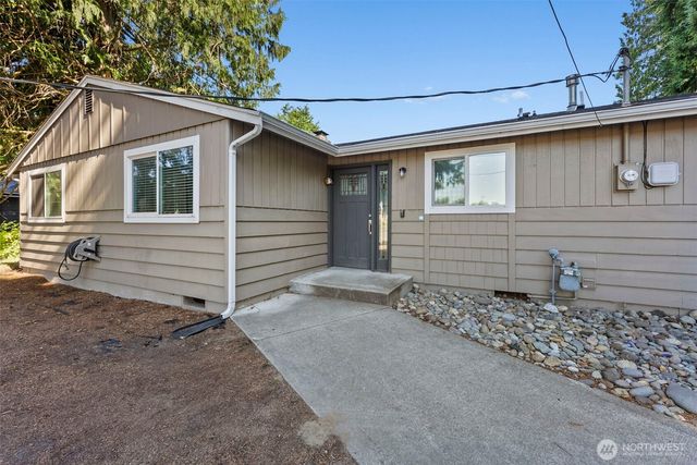 8903 128th Street E, Puyallup, WA 98373