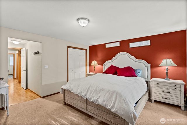8903 128th Street E, Puyallup, WA 98373