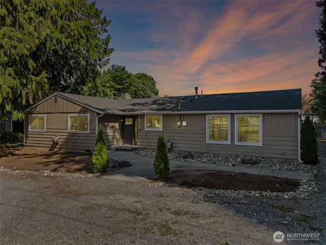 8903 128th Street E, Puyallup, WA 98373