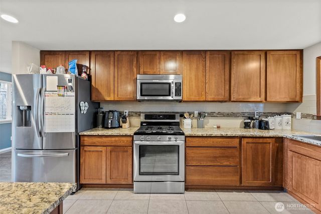 8903 128th Street E, Puyallup, WA 98373