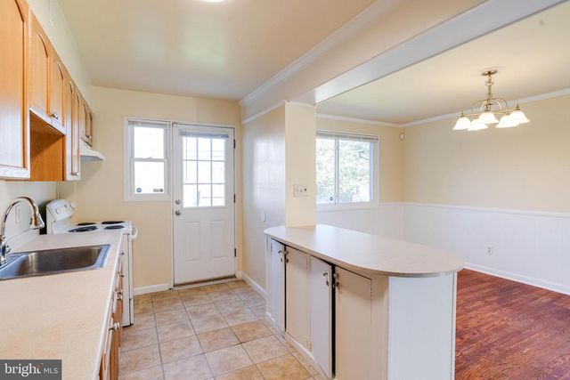 5570 CHANNING RD, Baltimore, MD 21229