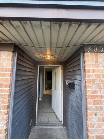 305 N Linden Drive N, Texas City, TX 77591