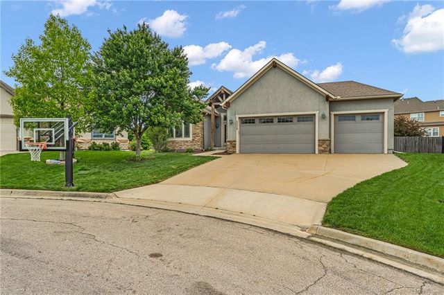 5524 Chamney Court, Lawrence, KS 66049