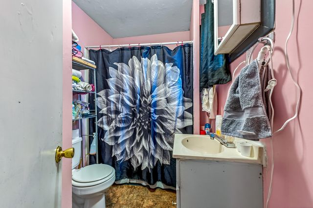 3133 Sanford Street, Muskegon Heights City, MI 49444