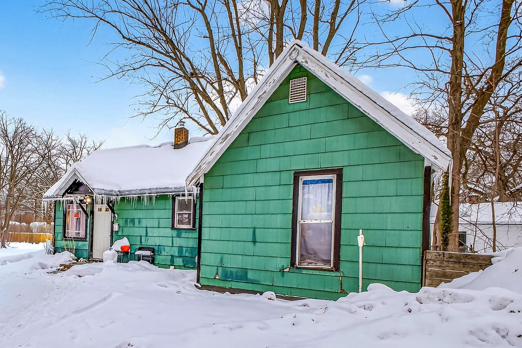 3133 Sanford Street, Muskegon Heights City, MI 49444