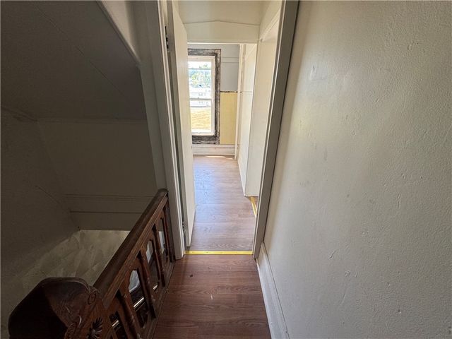 516 3rd St, California, PA 15419