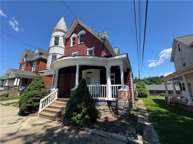 516 3rd St, California, PA 15419
