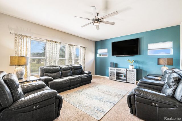 16621 Charles Town Court, Linden, MI 48451