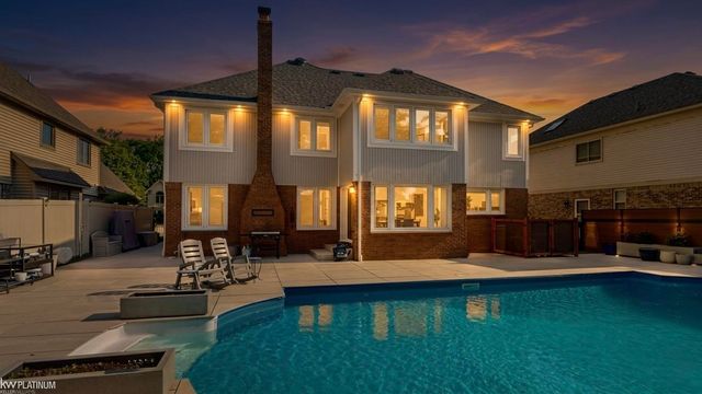 43421 Brooks Drive, Clinton Twp, MI 48038