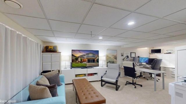 43421 Brooks Drive, Clinton Twp, MI 48038