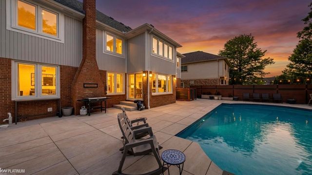 43421 Brooks Drive, Clinton Twp, MI 48038