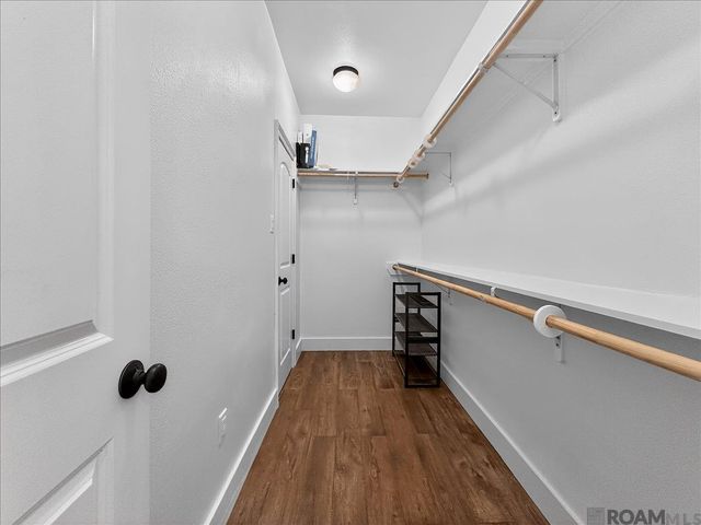 39320 St Charles Ave, Gonzales, LA 70737