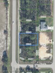 818 Cougar Boulevard, Sebring, FL 33872