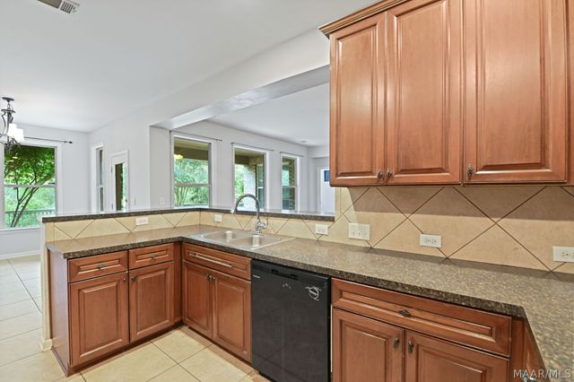 8813 Lillington Circle, Montgomery, AL 36117