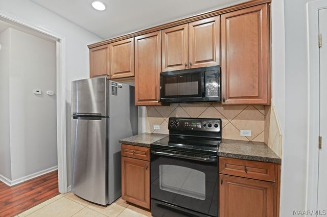 8813 Lillington Circle, Montgomery, AL 36117
