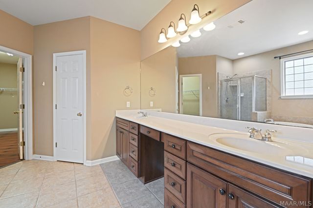 8813 Lillington Circle, Montgomery, AL 36117