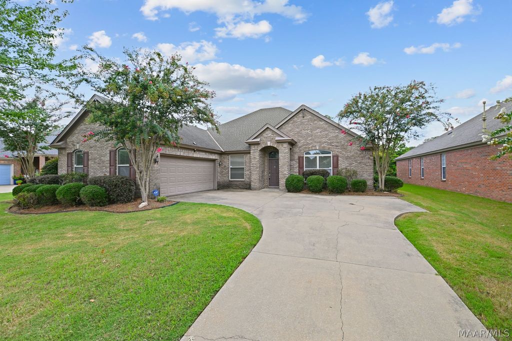 8813 Lillington Circle, Montgomery, AL 36117