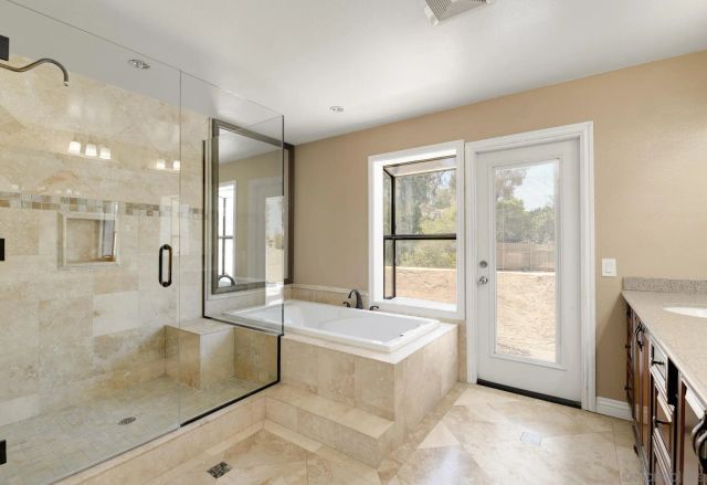 1036 Long Shadow Ct, El Cajon, CA 92019