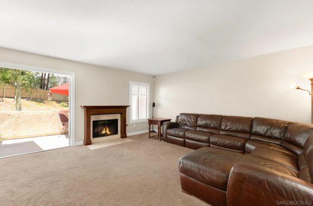 1036 Long Shadow Ct, El Cajon, CA 92019