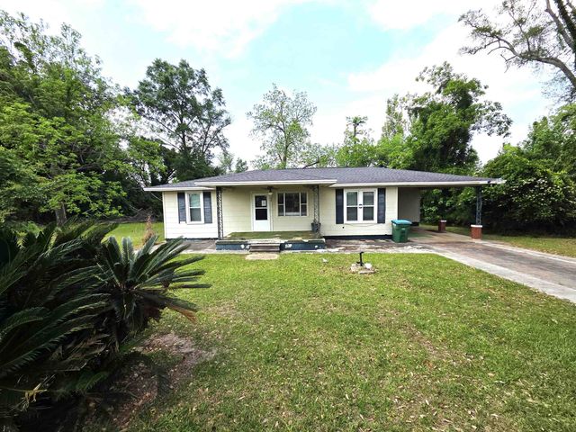 4166 Baltzell Street, Marianna, FL 32446