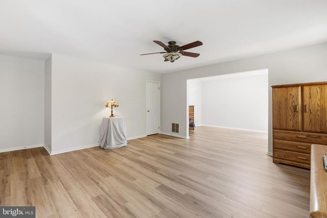 605 WYNDRISE DR, Blue Bell, PA 19422