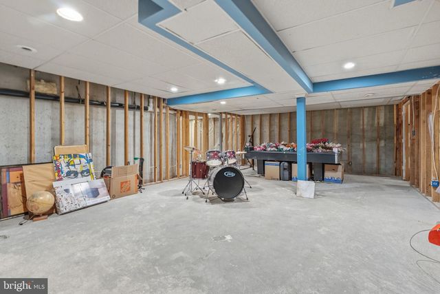 605 WYNDRISE DR, Blue Bell, PA 19422