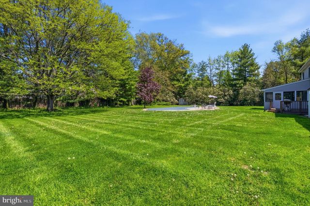 605 WYNDRISE DR, Blue Bell, PA 19422