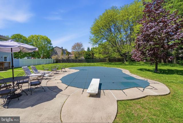 605 WYNDRISE DR, Blue Bell, PA 19422