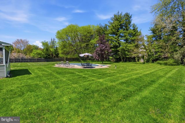 605 WYNDRISE DR, Blue Bell, PA 19422