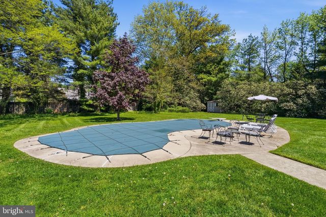 605 WYNDRISE DR, Blue Bell, PA 19422