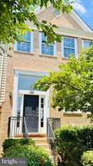 3318 BROKER LN, Woodbridge, VA 22193