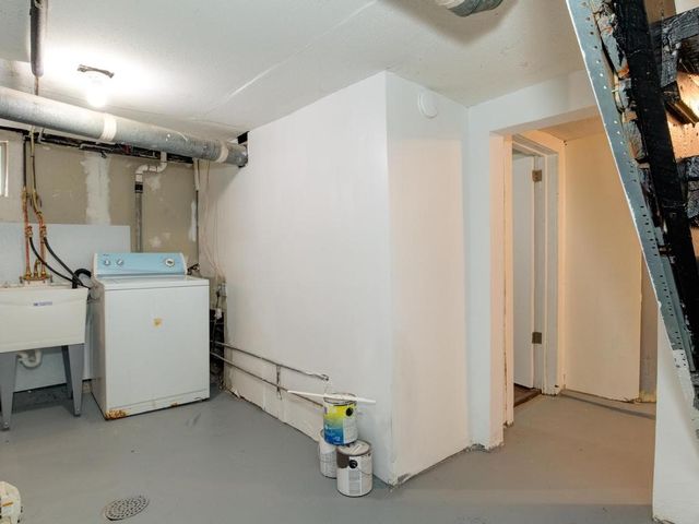 229 Spaulding St, Aliquippa, PA 15001