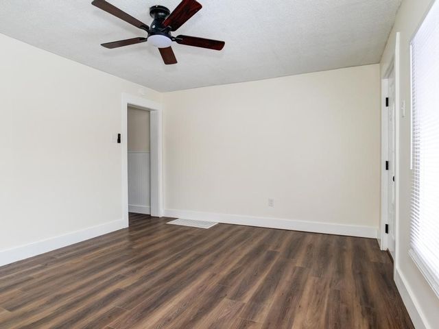 229 Spaulding St, Aliquippa, PA 15001