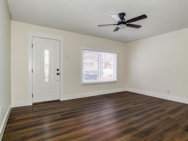 229 Spaulding St, Aliquippa, PA 15001