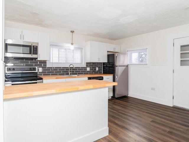 229 Spaulding St, Aliquippa, PA 15001