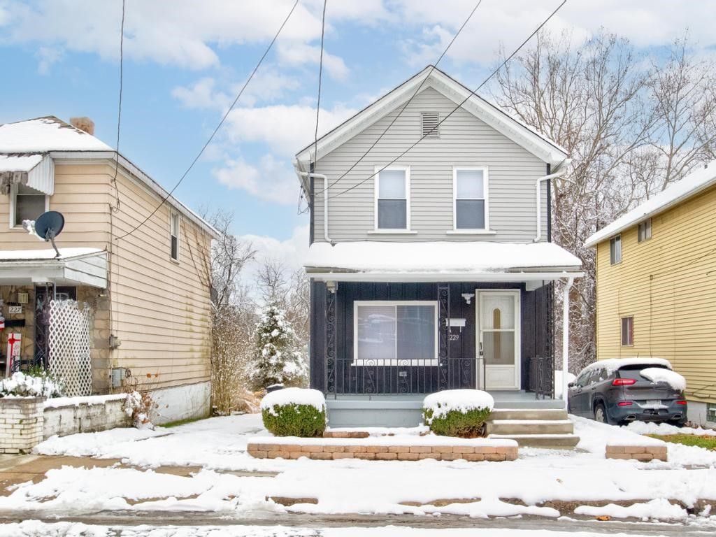 229 Spaulding St, Aliquippa, PA 15001