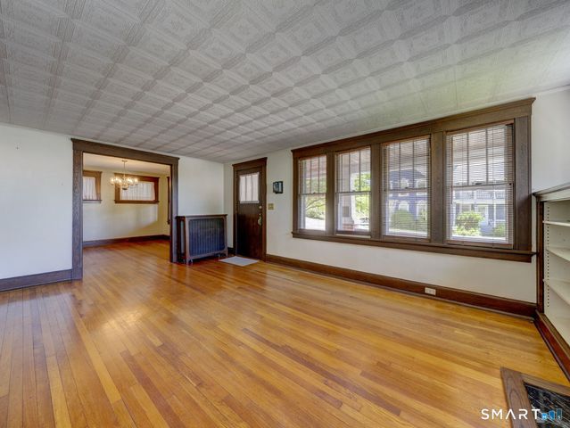 64 Chestnut Street, Windham, CT 06226