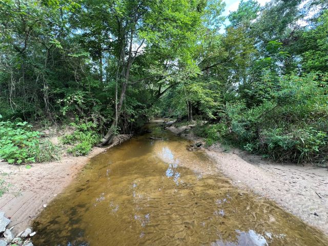 18288 Fm 1774, Plantersville, TX 77363