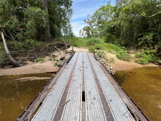 18288 Fm 1774, Plantersville, TX 77363