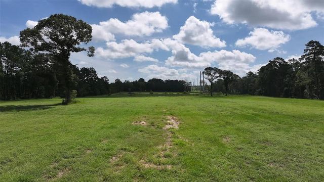 18288 Fm 1774, Plantersville, TX 77363