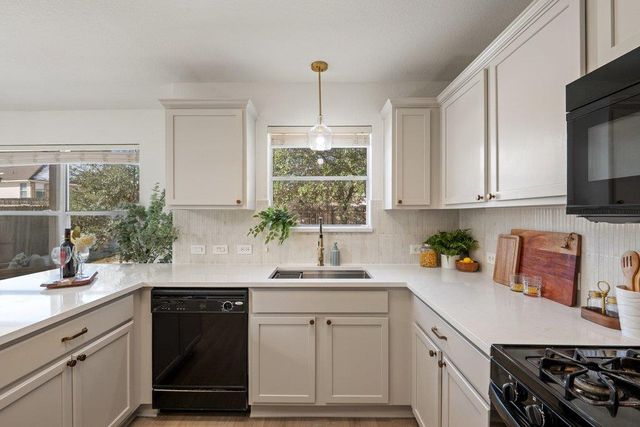 11416 Dog Leg DR, Austin, TX 78717